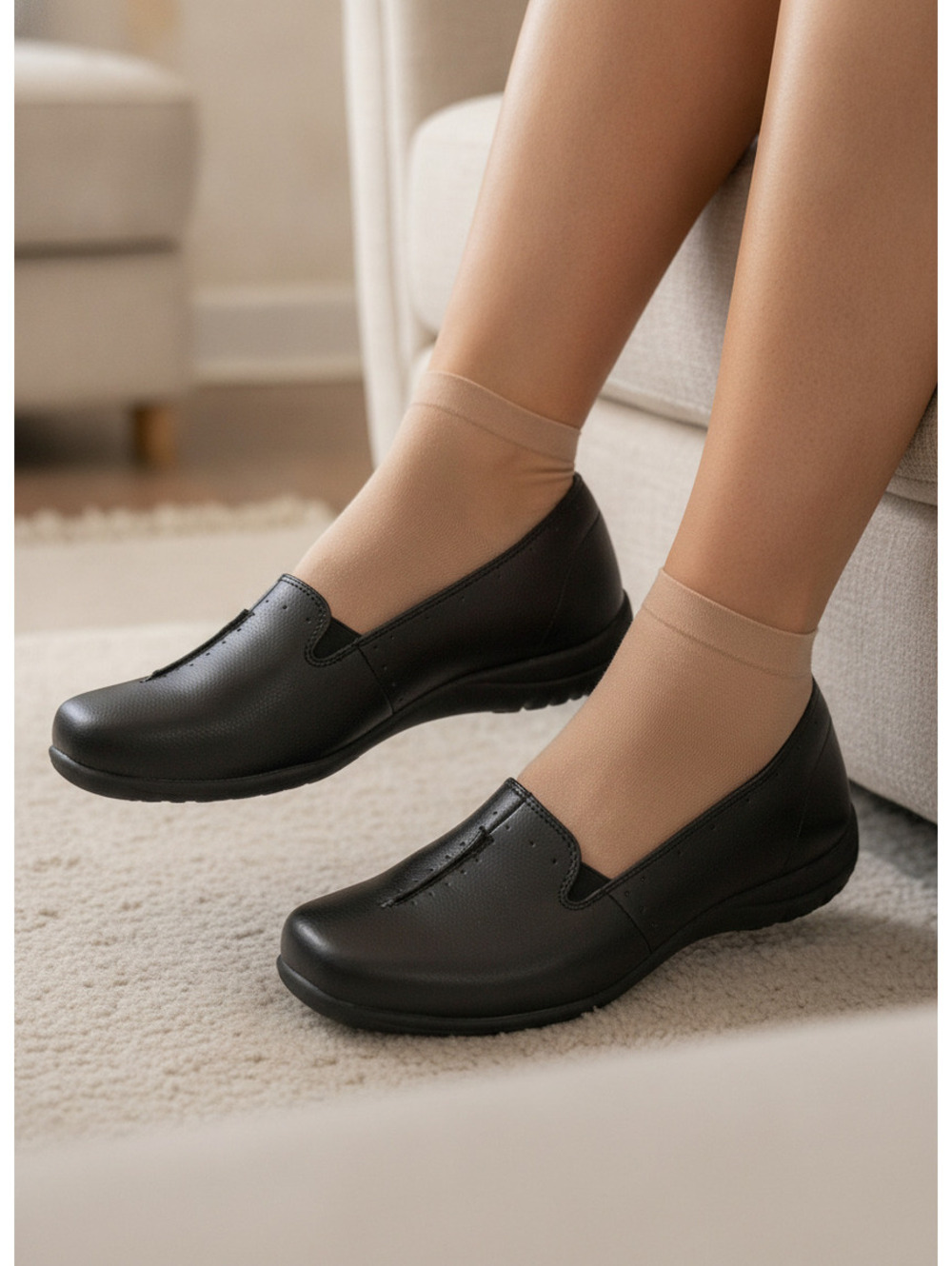 Easy Street Black Leather Slip-On Loafers Size 10 M